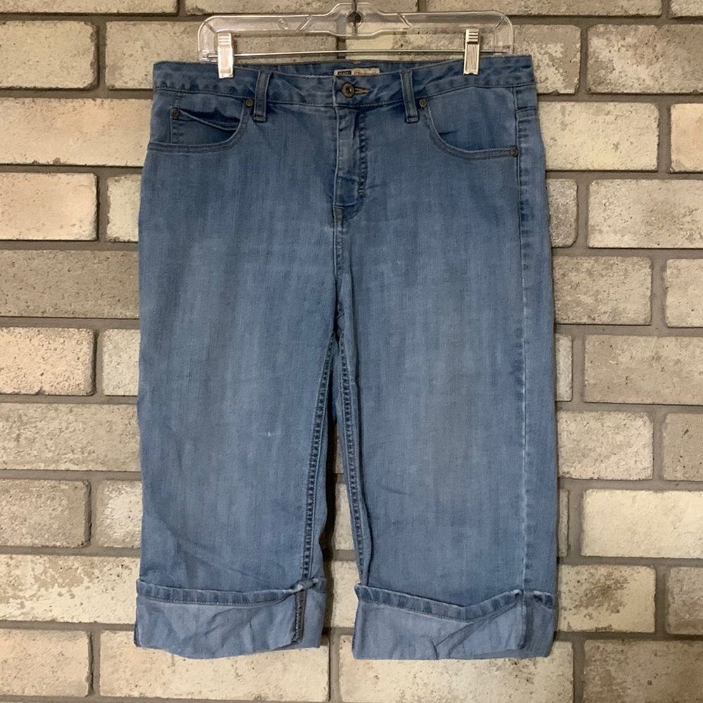 3for$20 longer shorts size 10